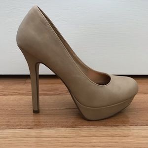Nude Brash Pumps